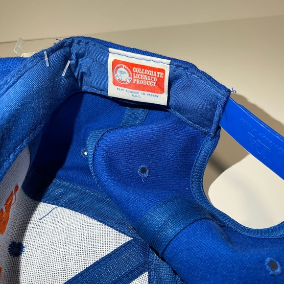 Vintage 90s University of Florida Gators Logo Snapback Hat Signatures Brand NWT - Picture 3 of 9